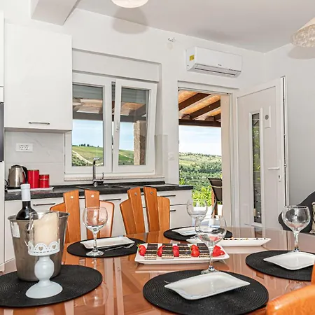 3 Bedroom Lovely In Daire *