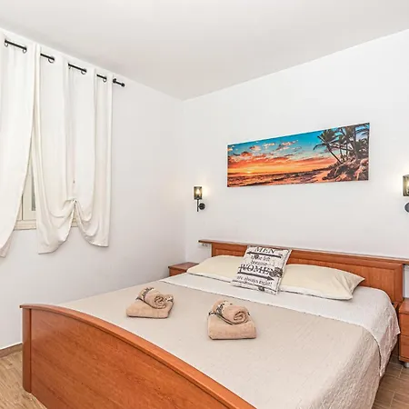 3 Bedroom Lovely In Apartman *