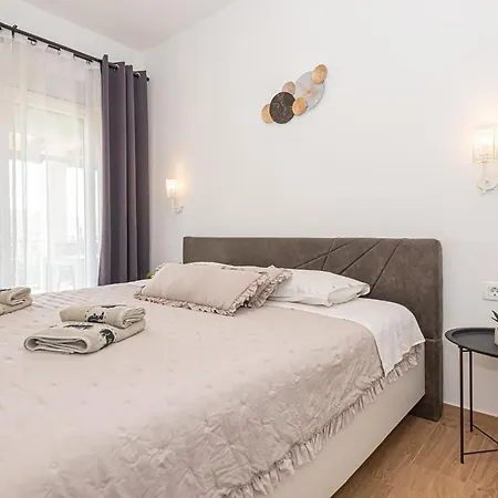 Apartman 3 Bedroom Lovely In Vrpolje